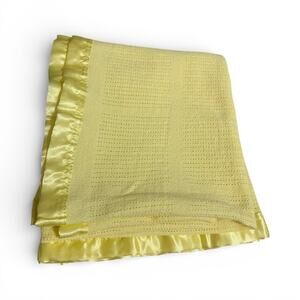 Vintage Yellow Thermal Waffle Weave Satin Nylon Trim Baby Blanket 38"x45"